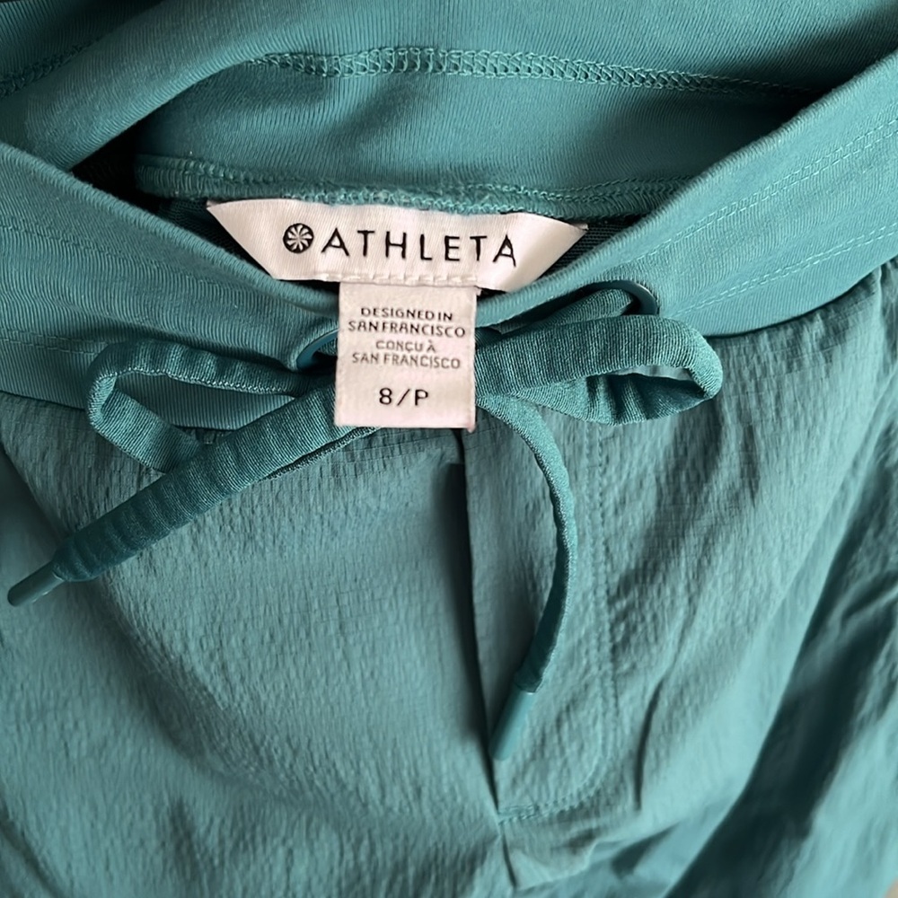 Athleta Trekkie North Teal Blue Crop Joggers Pants Size 8 Petite - Picture 3 of 7